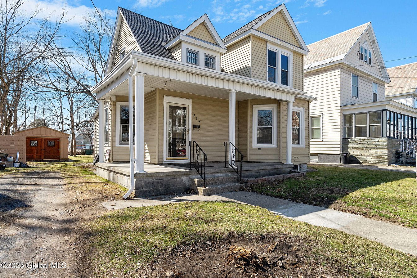 1st image of 534 Thompson Street