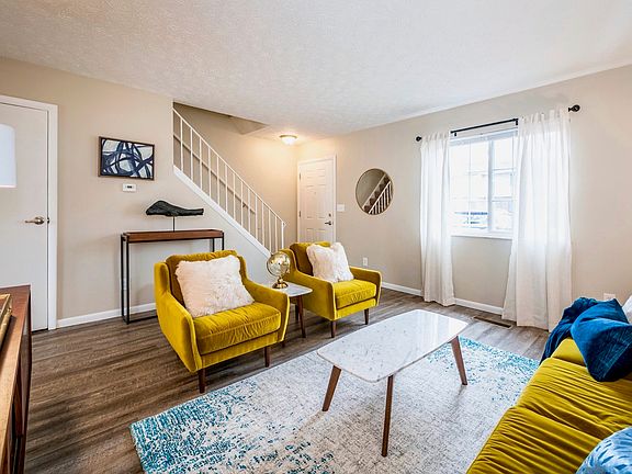 2nd image of 841 Gawain Cir #810