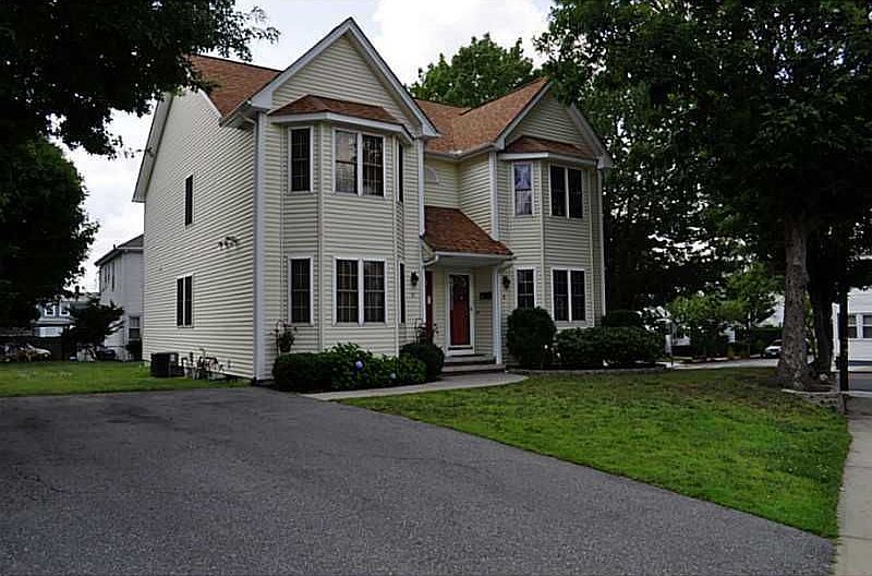2nd image of 3 Hillview Ave #1