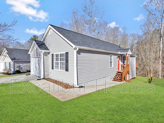 4th image of 1090 Abington Ct