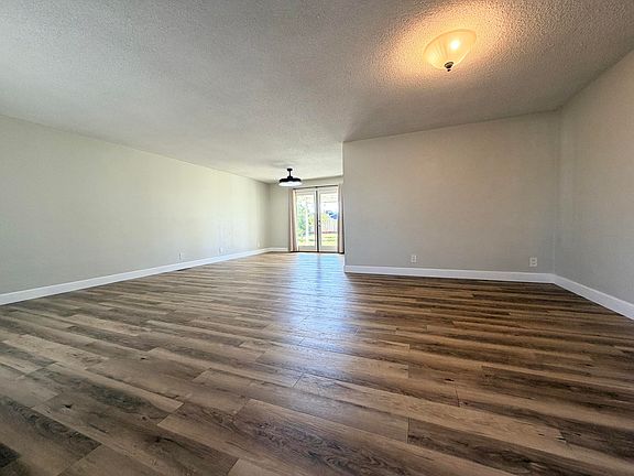 5th image of 539 W Kanai Avenue