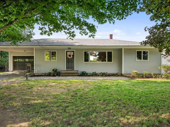 2926 Western Avenue, Newburgh, ME 04444