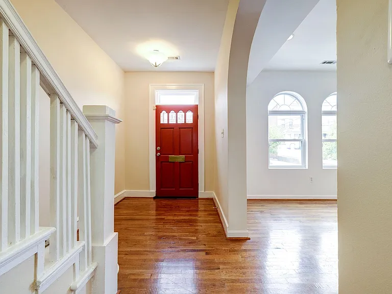 450 Randolph St NW — Photo 27