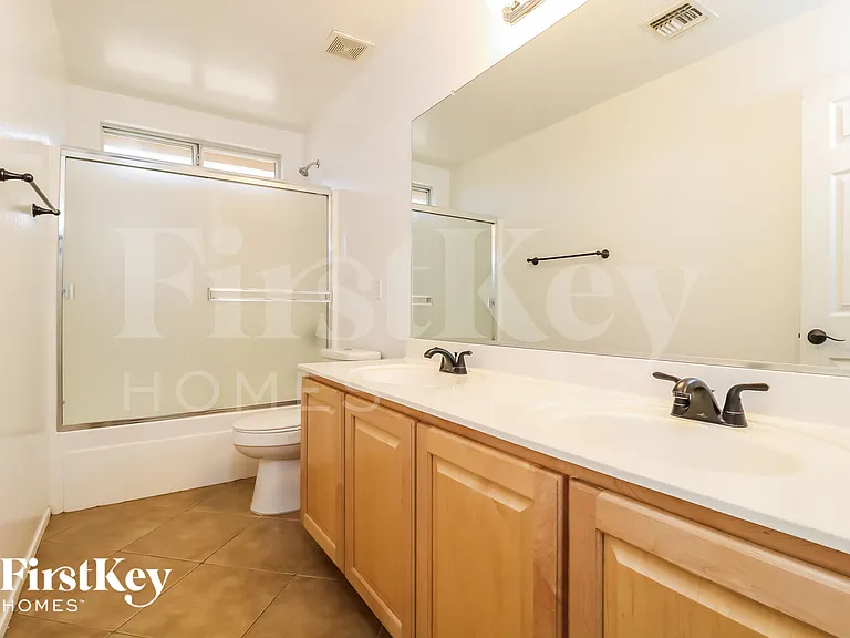 1167 S 225th Ln — Photo 13