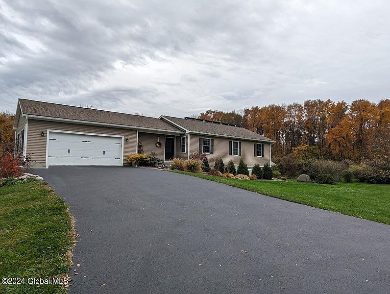 4th image of 501 Dean Rd