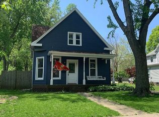 705 N Linden St, Normal, IL 61761