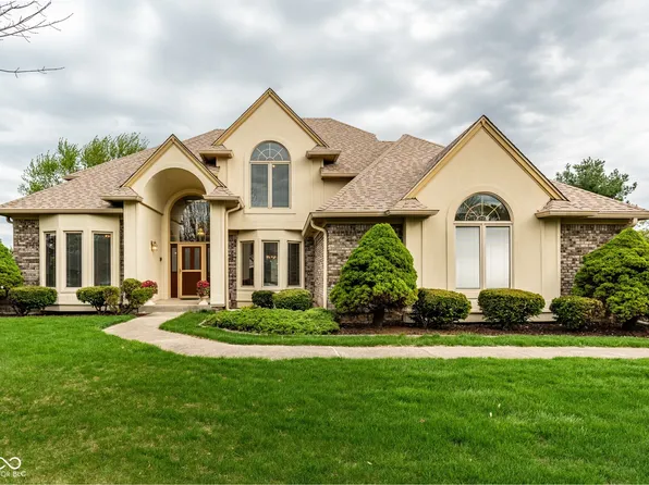 10304 Fallen Oak Dr, Indianapolis, IN 46239