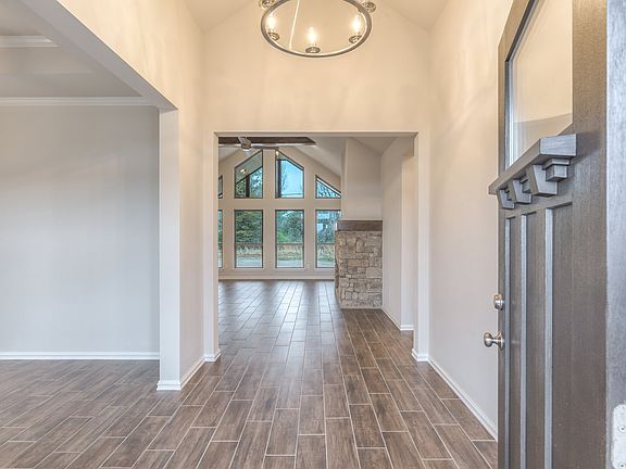 7th image of this home