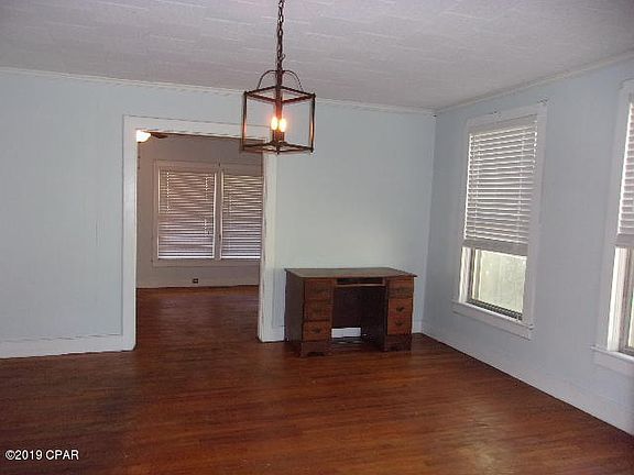 5th image of 508 N Waukesha St