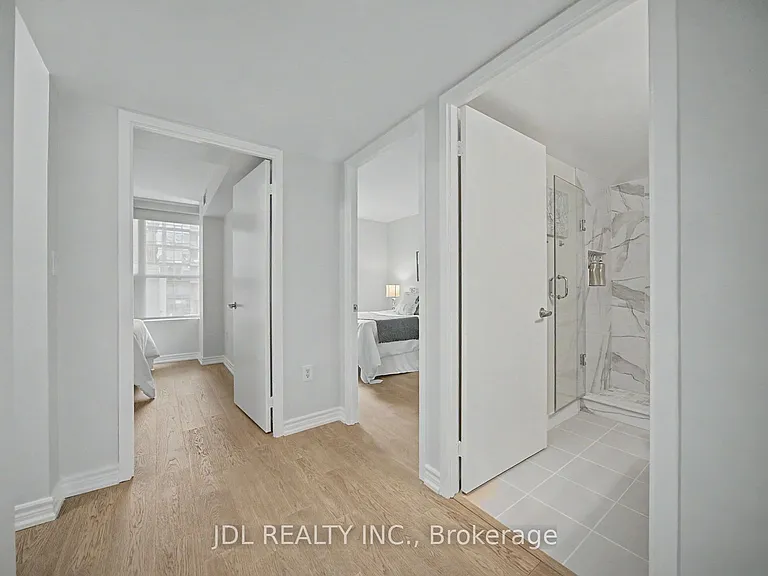 31 Brunel Ct #Townhouse 8 — Photo 17