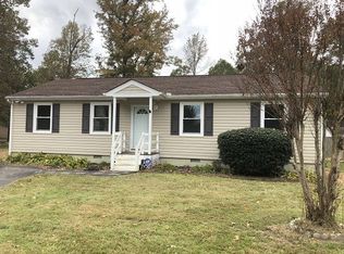 1602 Huntington Ct, Hopewell, VA 23860