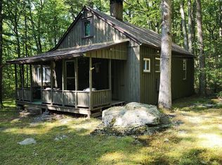 232 White Deer Lake Rd, Hawley, PA 18428