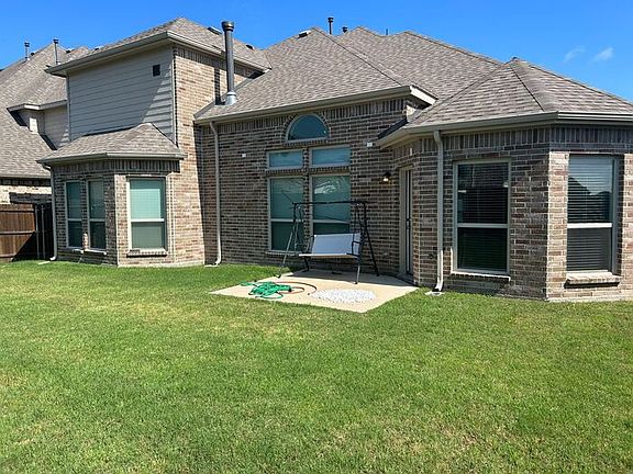 2nd image of 2304 Bob Sandlin Ln