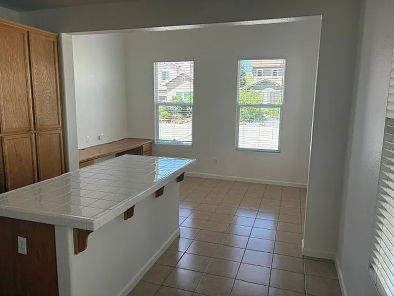 315 Arroyo Madrone Ct — Photo 7