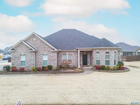 300 Dans Xing, Madison, AL 35757