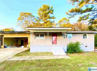 1231 Edgewood Dr, Weaver, AL 36277