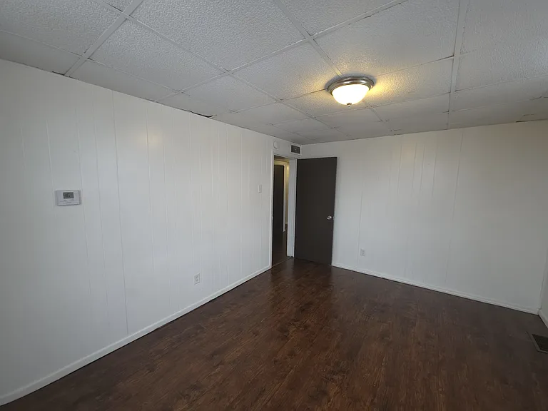 1400 Wolfe Ave #3 — Photo 3