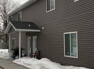 1716 Dyke Ave, Grand Forks, ND 58203