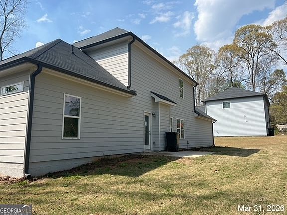 3rd image of 309 Quail Forest Cir