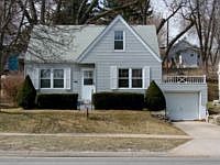 1st image of 3824 Nortth 52nd St