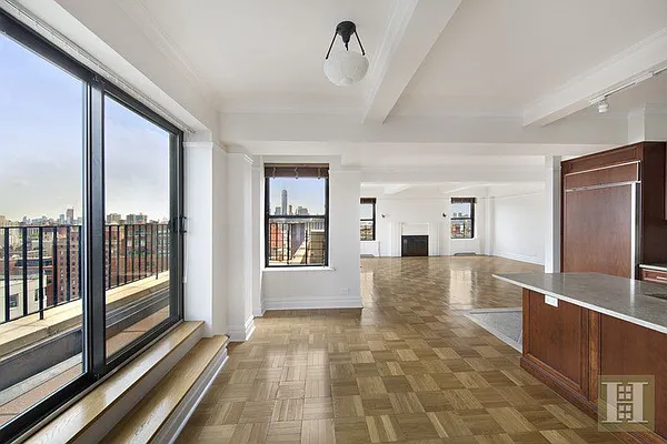 Rented by Halstead Real Estate | media 5