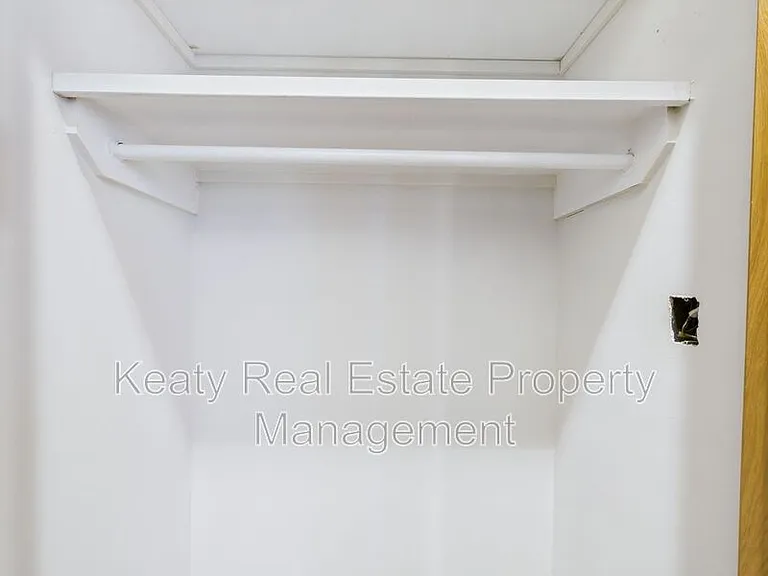 104 Studio Ct — Photo 34