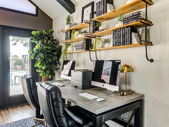 5th image of 4534 Sinclair Ave #4_4104