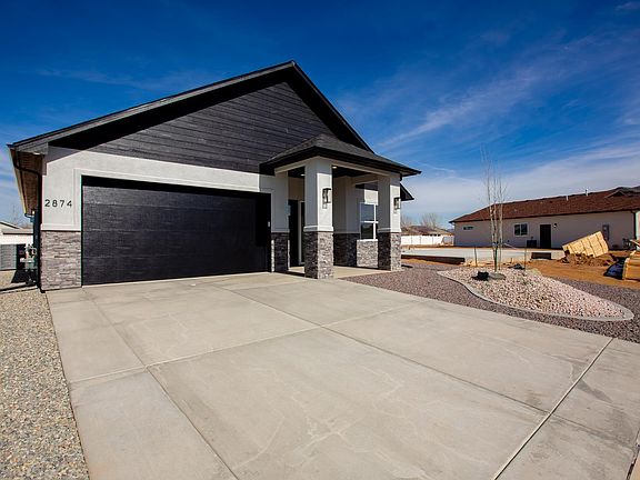 3rd image of 2874 Rock Creek Dr