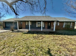 20872 S Carefree Dr, Claremore, OK 74019