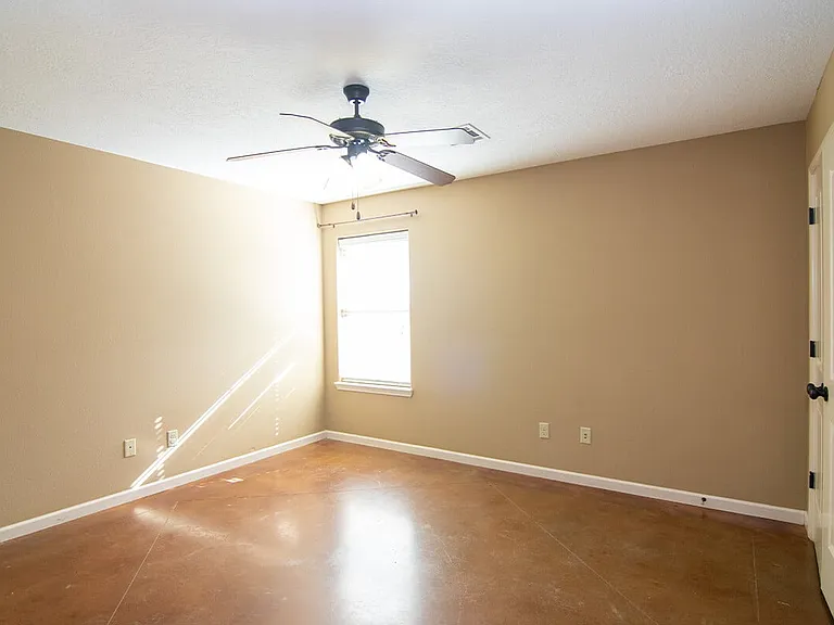 225-SHJ-PKWY-PEYTON-PLACE-bedroom1_03252025
