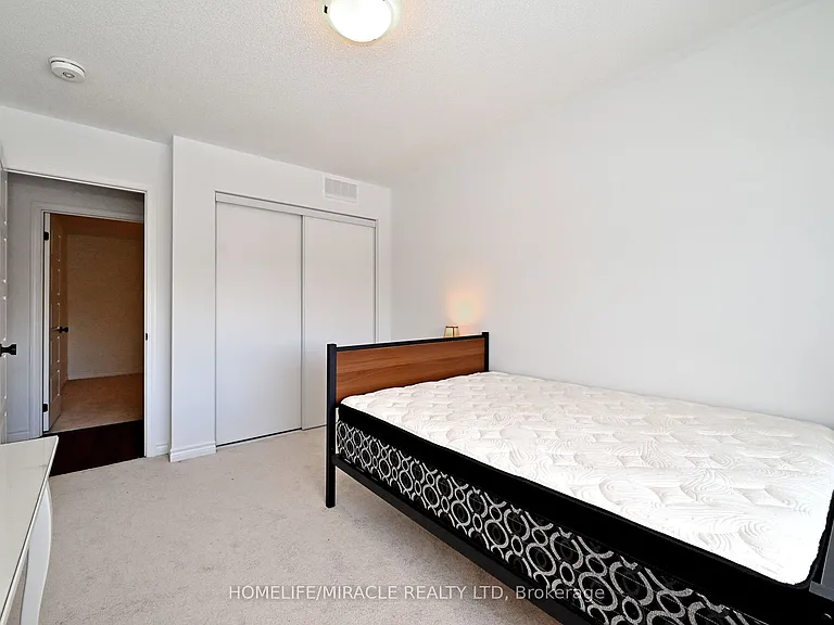 689 Mika St — Photo 43