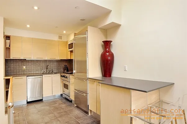 Sold by aptsandlofts.com | media 1