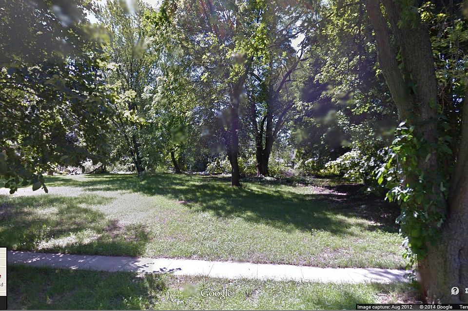 1st image of 608 Green Ave