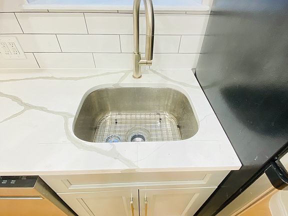3rd image of 48-15 43rd Ave #2D
