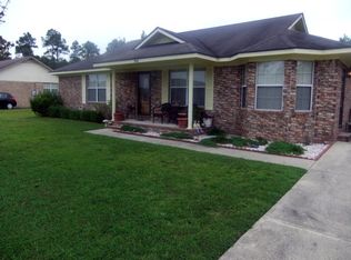 846 Ann Dr, Hinesville, GA 31313