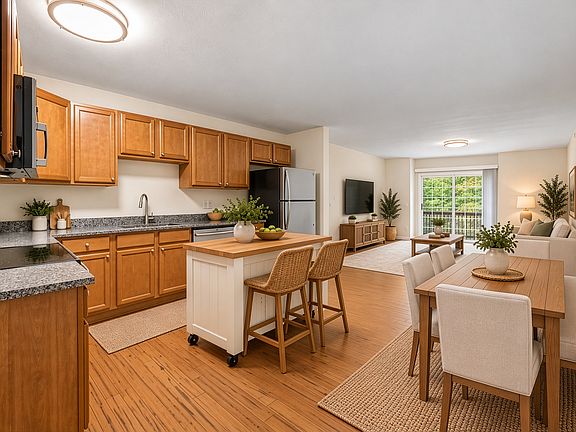 4th image of 56 Heritage St #303