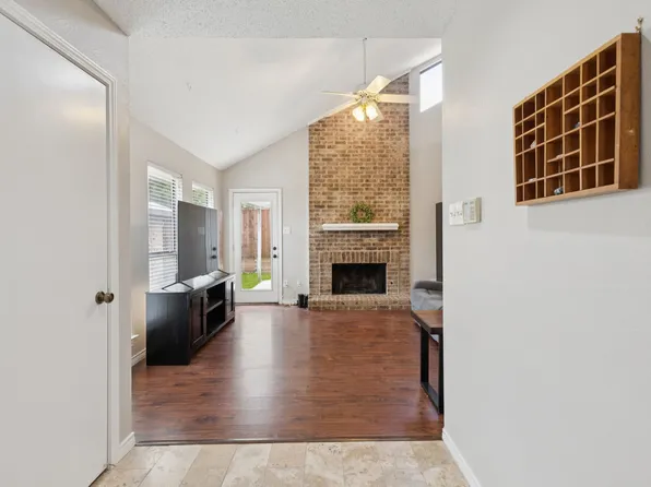 3406 Taurus Dr, Garland, TX 75044