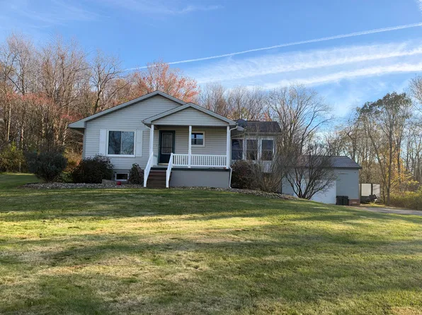 4052 W Liberty Rd, Du Bois, PA 15801