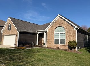 299 Entrance Hall Vw, Greenwood, IN 46142