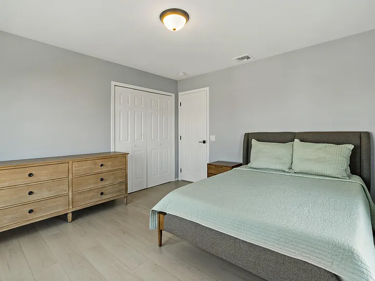 11 Defelice Rd — Photo 20