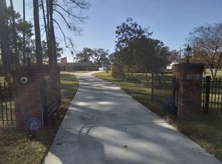 450 Broward Rd, Jacksonville, FL 32218