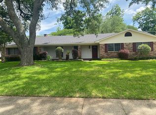 2306 Ashdown Dr, Bossier City, LA 71111
