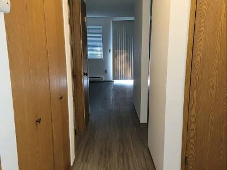 Whispering Pines Apartments — Photo 4