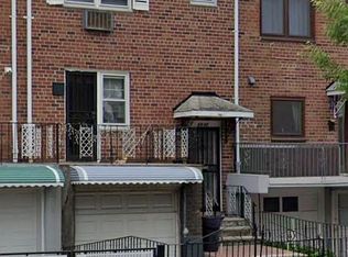 6942 Eliot Ave, Middle Village, NY 11379