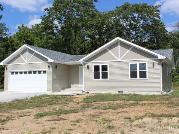 805 E Culver Rd, Knox, IN 46534