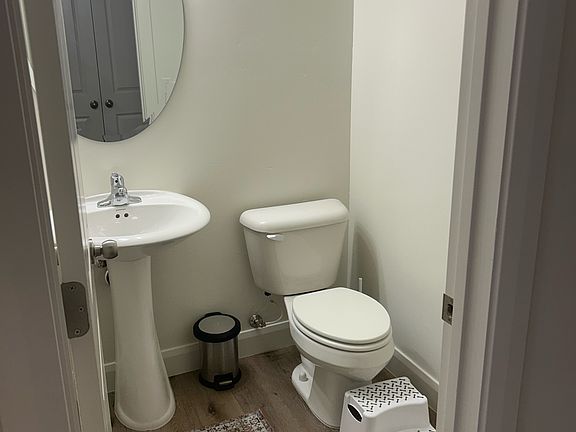 4th image of 350 W Old Highway 91 Unit 22