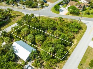 259 15th St SW, Vero Beach, FL 32962