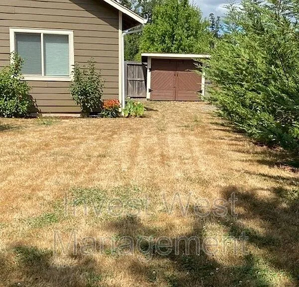 1801 NE 16th Way — Photo 18