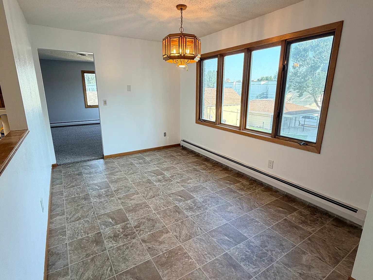 2 bed, 1103 sqft, $1,600 — Photo 1