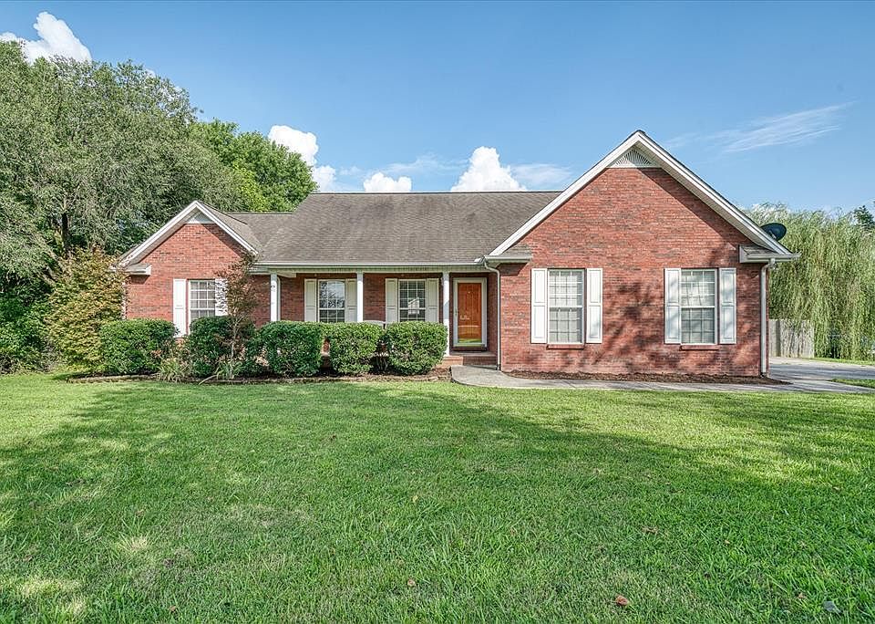 1st image of 4504 Brookshire Dr